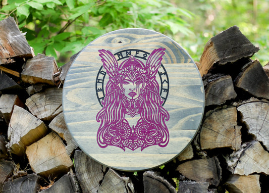 Freya/Freyja Wall Hanging (Gray and Pink)